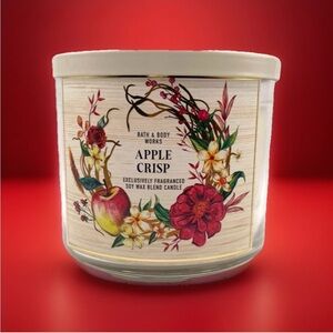 Bath & Body Works 3-Wick Candle- Apple Crisp (14.5 oz)